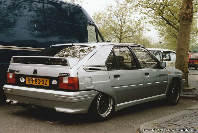 RB-83-XZ, Gris Perl&eacute;, datum eerste toelating 2 oktober 1986