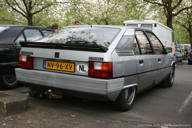 NV-96-XV, kleur Gris Perl&eacute;, datum eerste toelating 28 november 1985