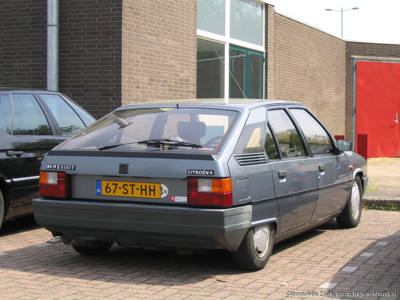 67-ST-HH, Gris Renard, datum eerste toelating 21 januari 1986